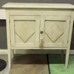 907 6028 Sideboard